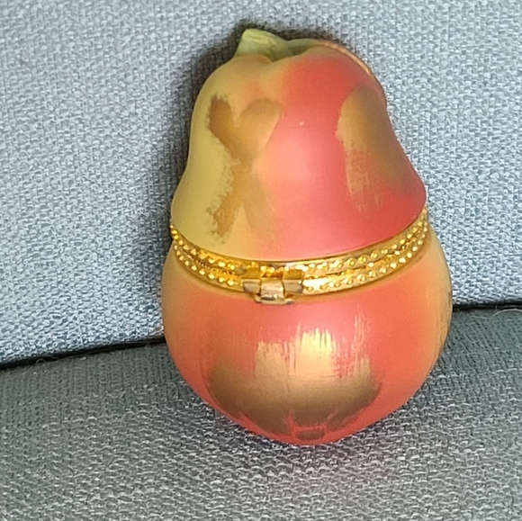 Partridge and Pear tree Trinket box, ceramic Romans - Picture 9 of 9